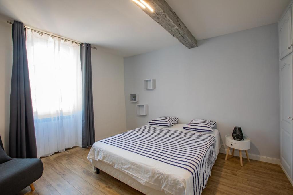 Domaine De Laplan Bed & Breakfast Cezan Exterior photo
